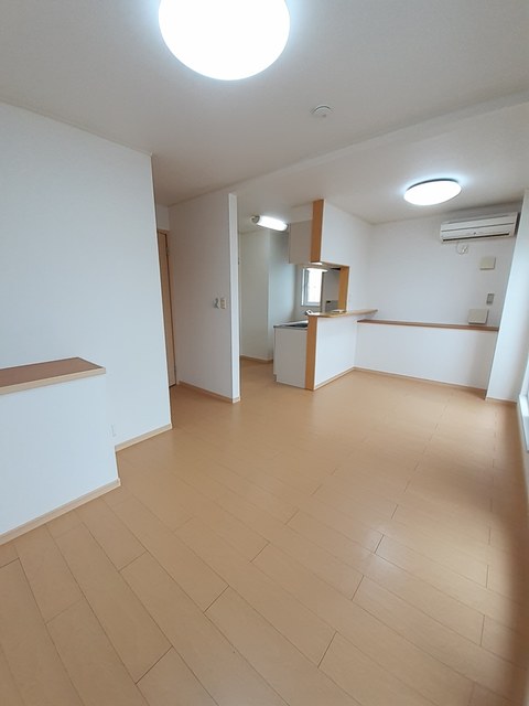 エレガンテフィオーレ ベッドルーム