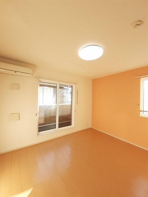 ニューメゾン　アルファー リビング