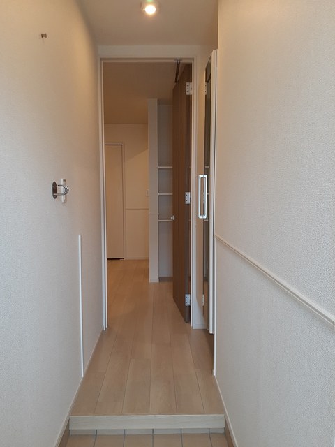 ル・クラージュ　Ⅲ 玄関