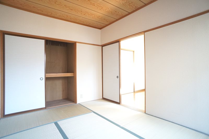 ハイツ魚妻パートⅢ ベッドルーム