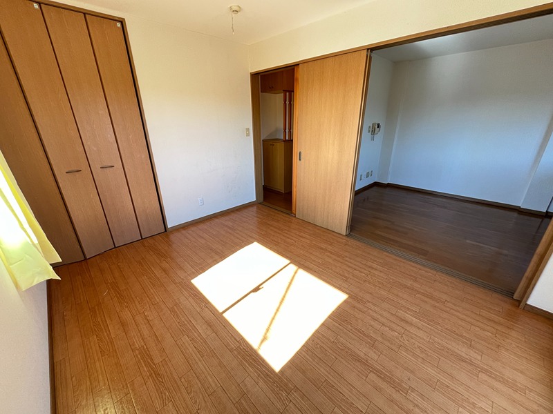 メゾンムラマツⅡ ベッドルーム