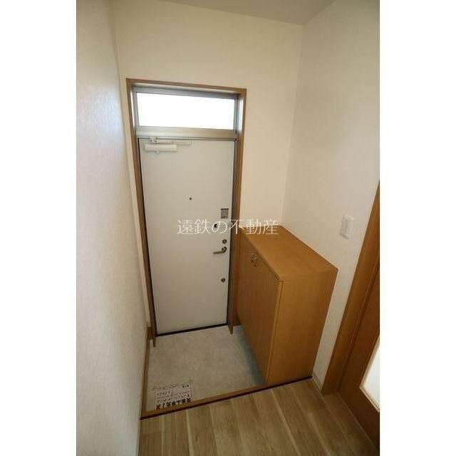 アルトゥーラ E棟 玄関