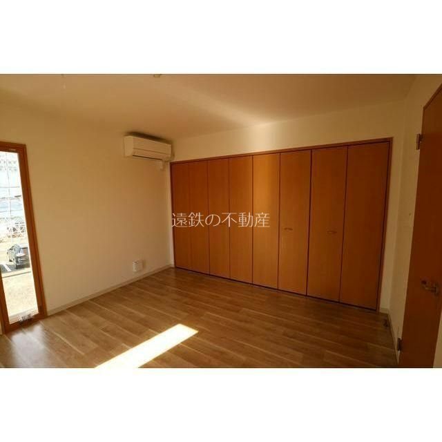 アルトゥーラ E棟 ベッドルーム