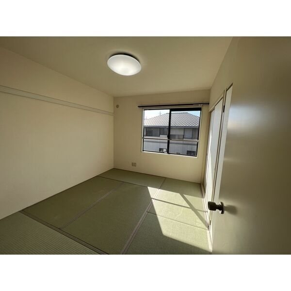 リバーサイド大竹A ベッドルーム