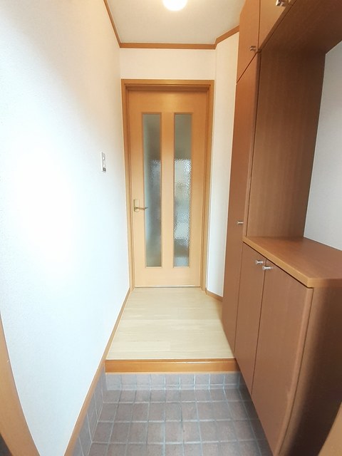 ベル・クレールＢ 玄関