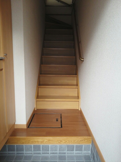 アブニール 玄関