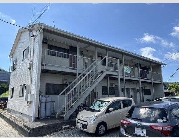 真中アパート 201号室 外観