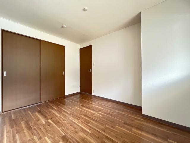 サバーイ・デイ・ビラ その他6