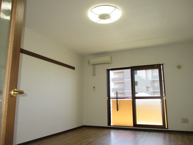 アルタ ベッドルーム