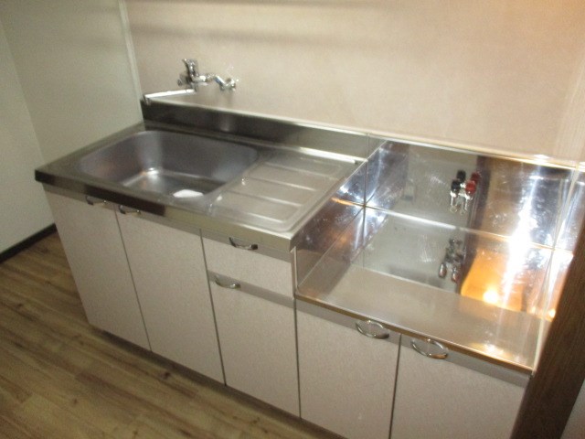 プロバンス半田山 キッチン