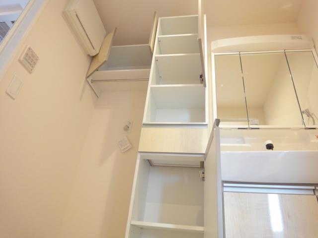 エスト・シルヴィオ その他8