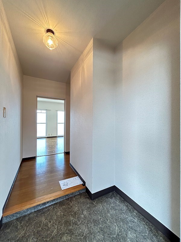 カーサフォルテ 玄関