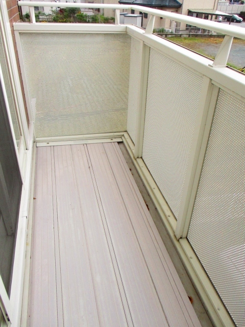 ガーデンハウス西塚 ベランダ