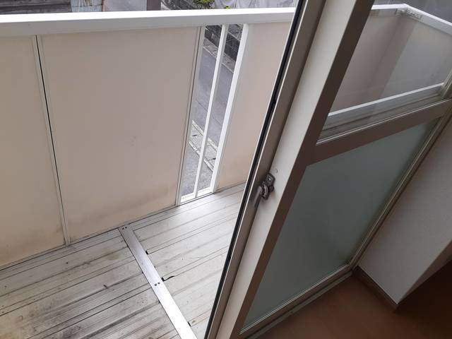 ＢＩＧ　ＡＰＰＬＥ・Ｒ ベランダ