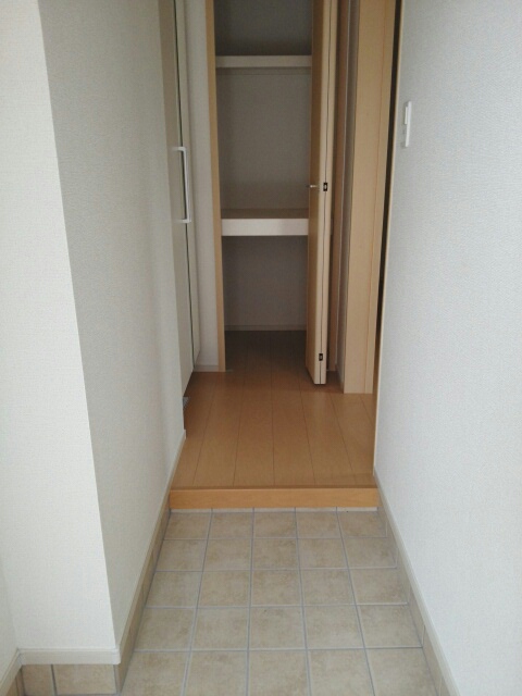 プログレス 玄関