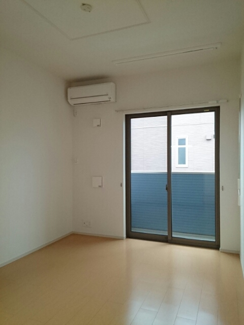 プログレス リビング