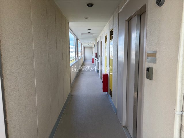 ココモ岡田マンション ロビー