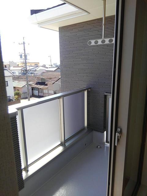 キュウズ・キュウ ベランダ