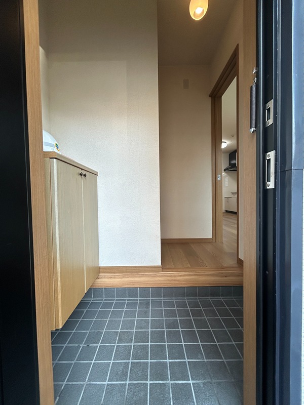 メゾネット木戸 玄関