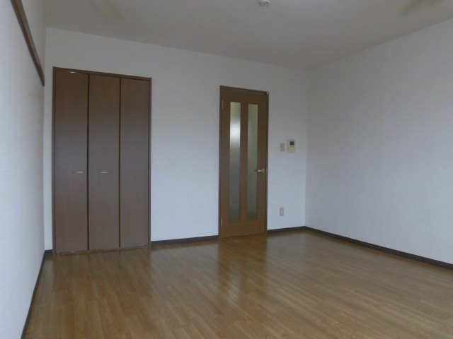 グロワール椿森 ベッドルーム