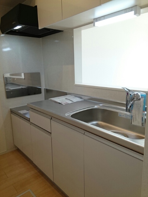 サン・ルーチェⅣ キッチン