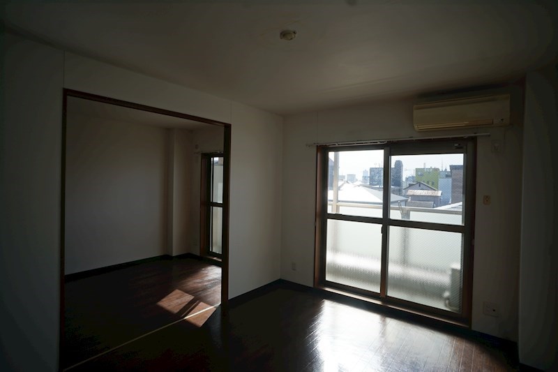 ロイヤルパーク浜松幸 リビング