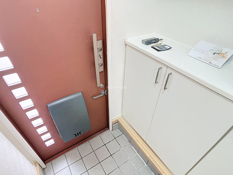 アイリーヤード 玄関