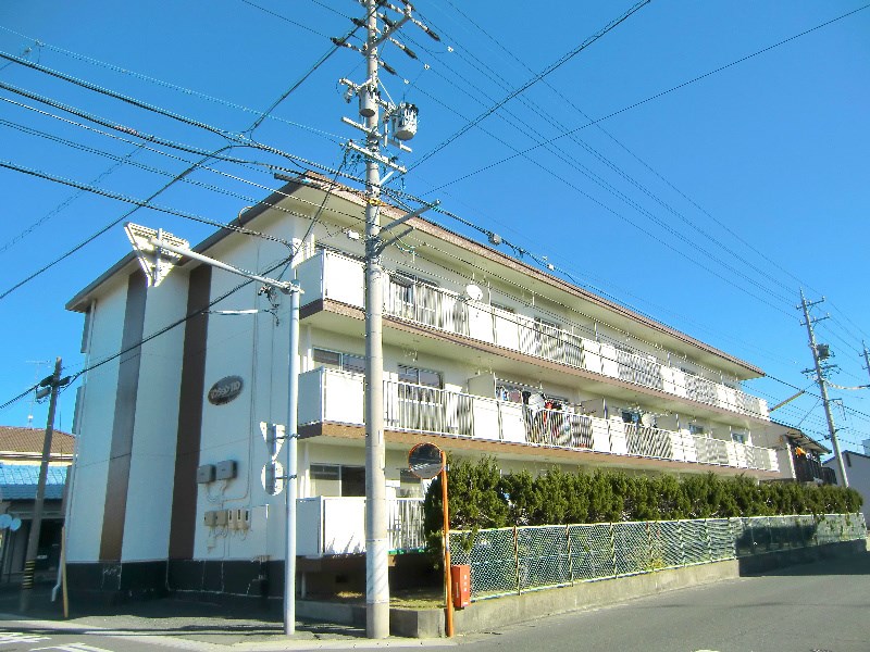 マンション110 201号室 外観