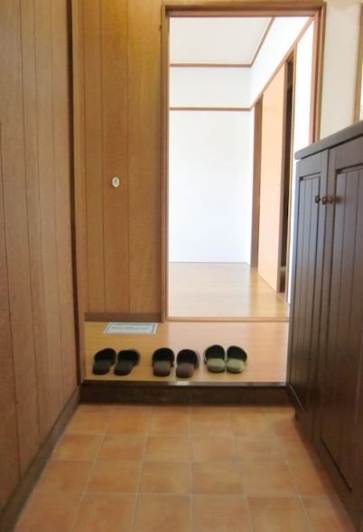 マンション110 玄関
