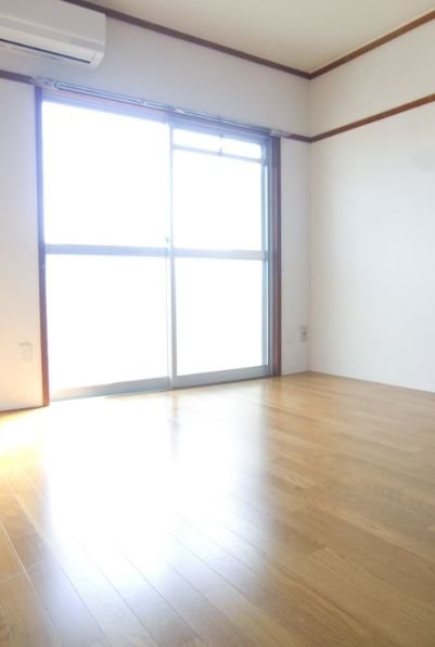 マンション110 ベッドルーム