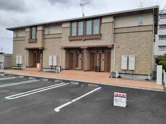 フィオーレ・Ⅱ 202号室 外観