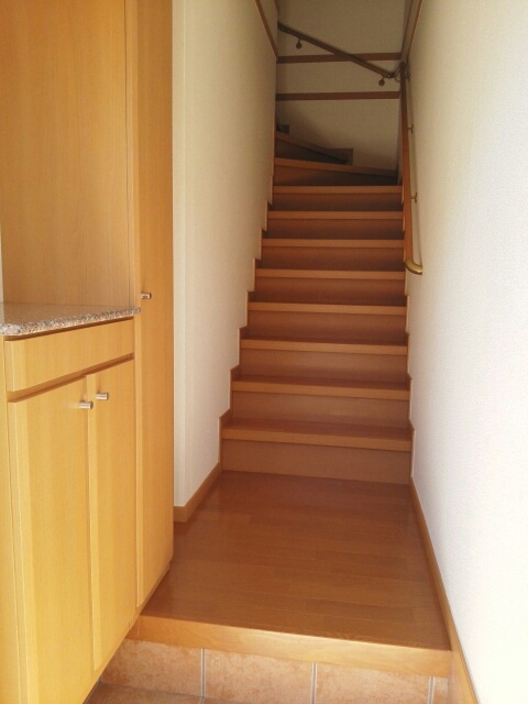 ブライトノーバ 玄関