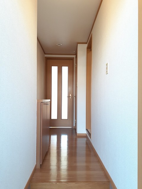 ピュア　ミキ　Ｃ 玄関