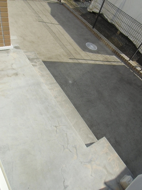 メゾン・ドゥ・アベェニールＢ ベランダ