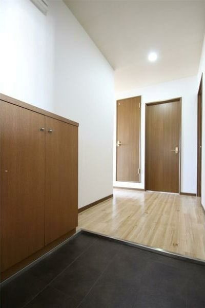 サンライズ弥栄Ⅲ 玄関