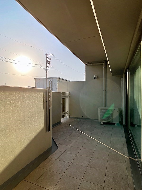 ブライトタウン早出ザ・コート(107) ベランダ