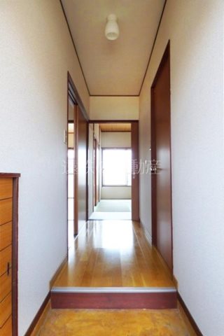 フジヒロハイツ 玄関