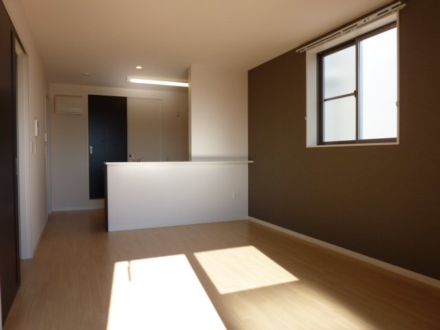 クレッセント若林Ｂ リビング