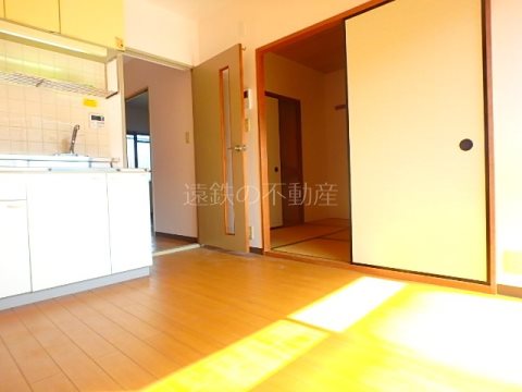 ファミールひろの リビング