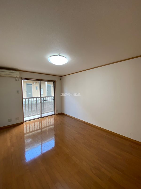 キャッスルタウンC リビング