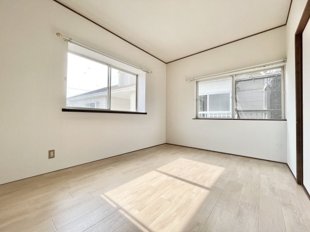 ヴィラルバ・エフB その他6