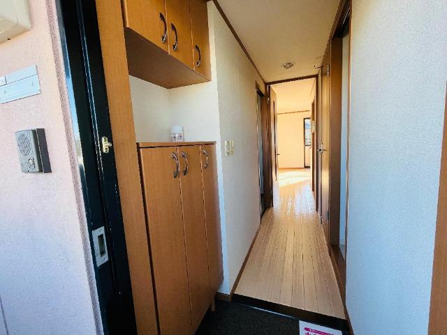 プリマベーラ　B・H－Ⅱ 玄関