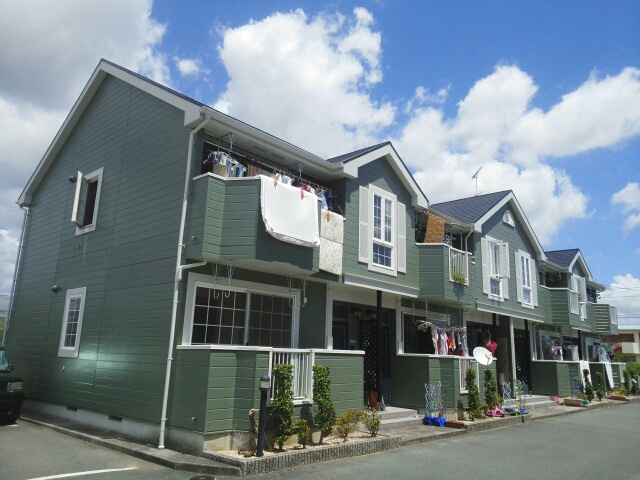 エブリー・パパ 205号室 外観