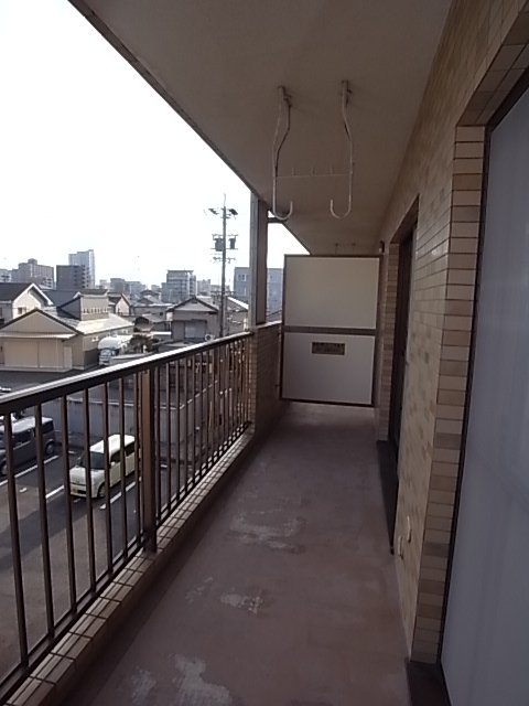 リヴェールセントラルハイツ ベランダ