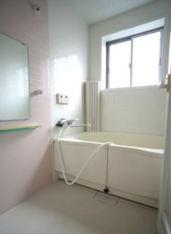 横須賀テラスハウス 風呂画像