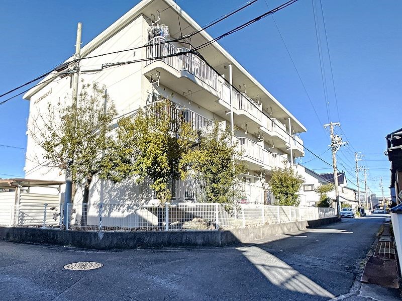 パレス・セルシオⅡ 205号室 外観