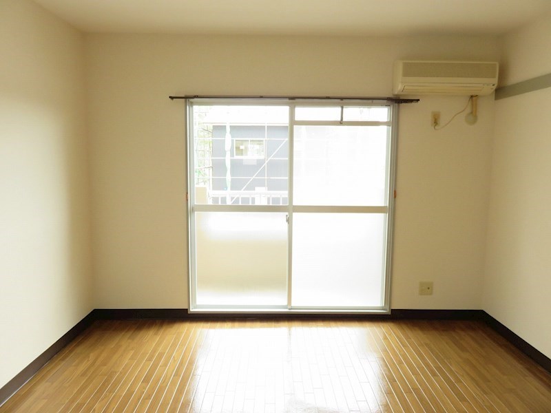 カトレアⅡ リビング