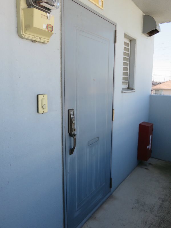 クレストアーク 玄関