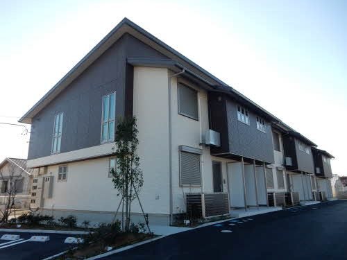 シュプリーム小松 202号室 外観