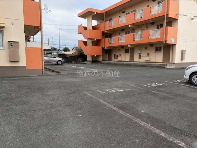 コーポラスサンライズA 駐車場